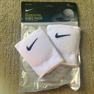 Nike volleyball knee pads